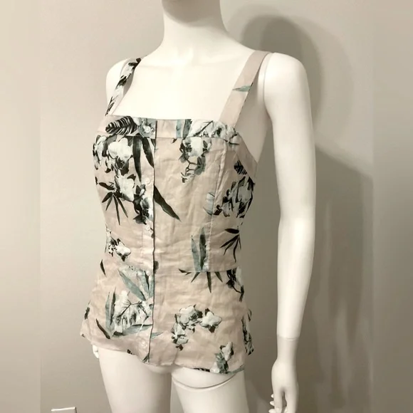 New Banana republics summer women's top with tags size - L. house without smoke - Picture 4 of 10